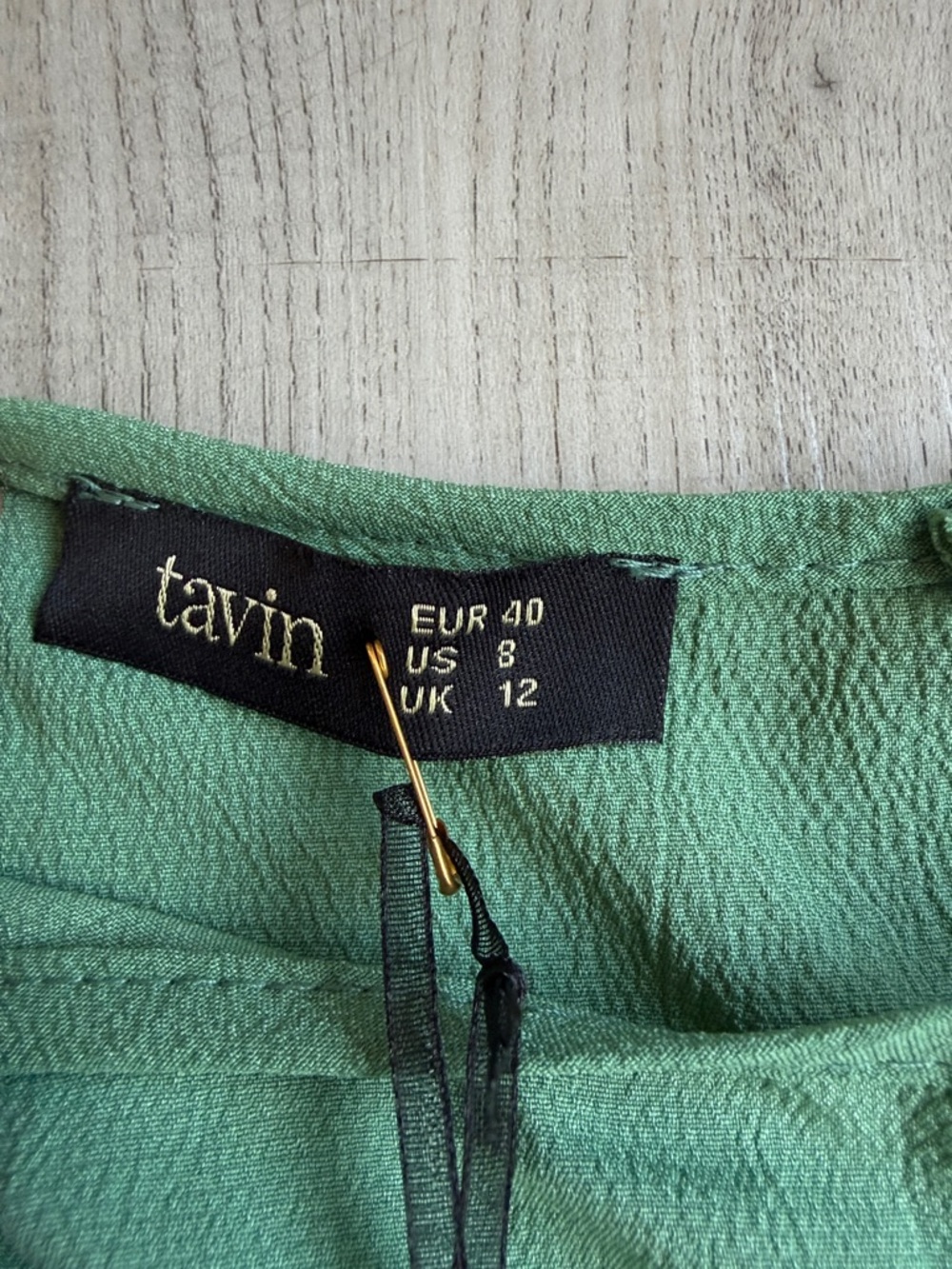 Tavin Green Long Dress Size L (US 8) NWT Long Sleeve Elegant Modest - Picture 6 of 7